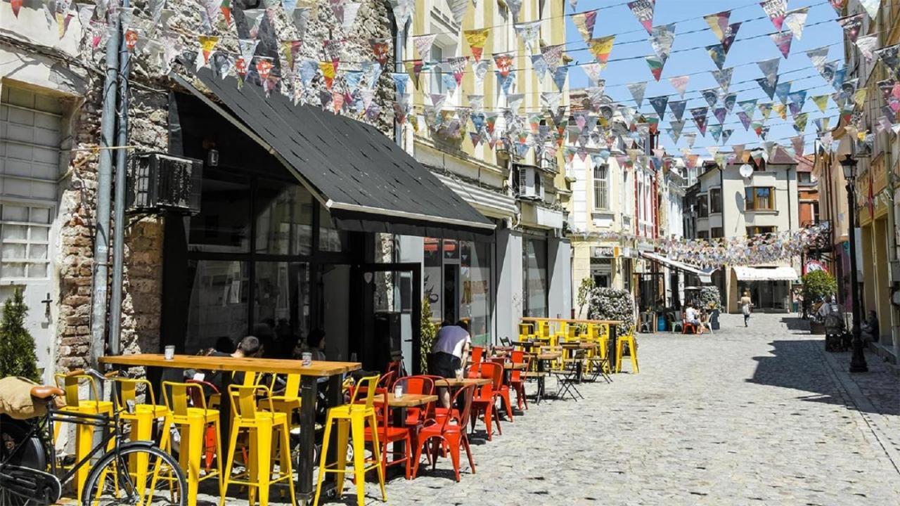 Sunflower Apartment City Center Plovdiv Esterno foto